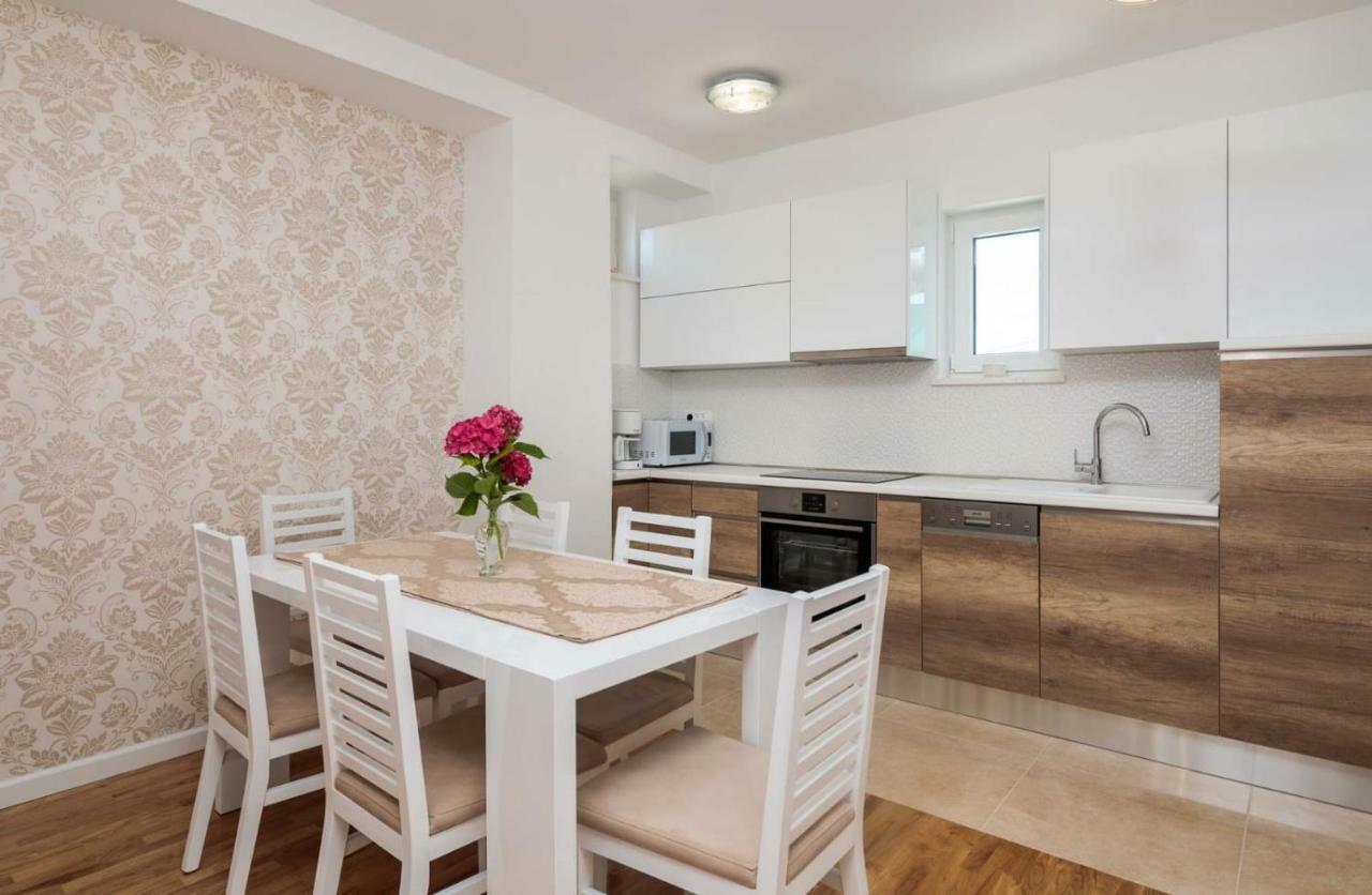 Villa" Arijana 2" Slatine Εξωτερικό φωτογραφία