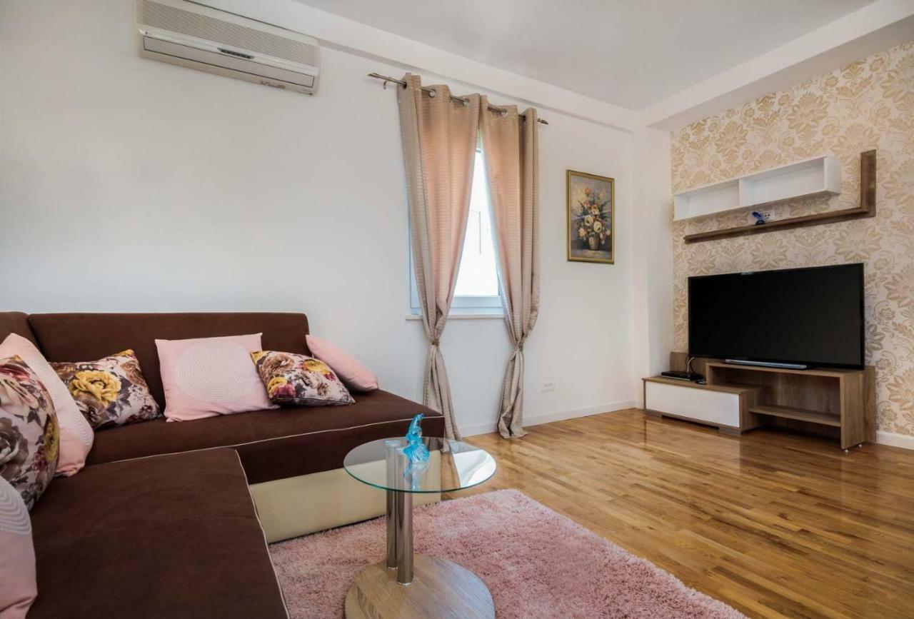 Villa" Arijana 2" Slatine Εξωτερικό φωτογραφία